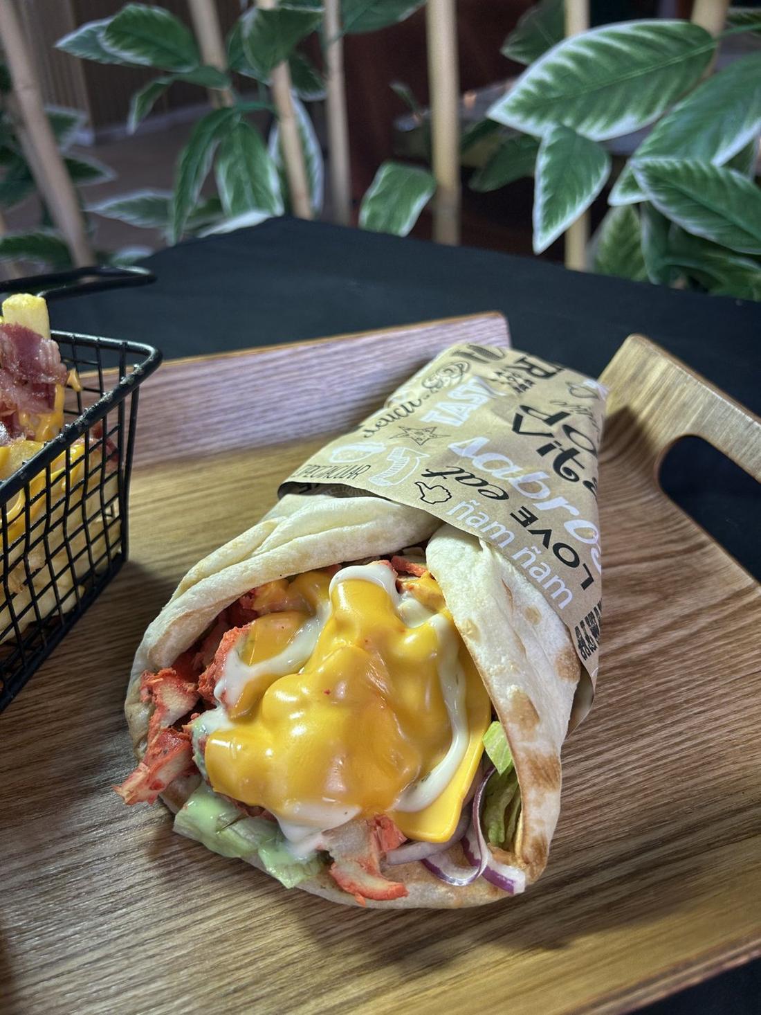 Wrap naan au poulet tandoori et cheddar fondant du Hillston